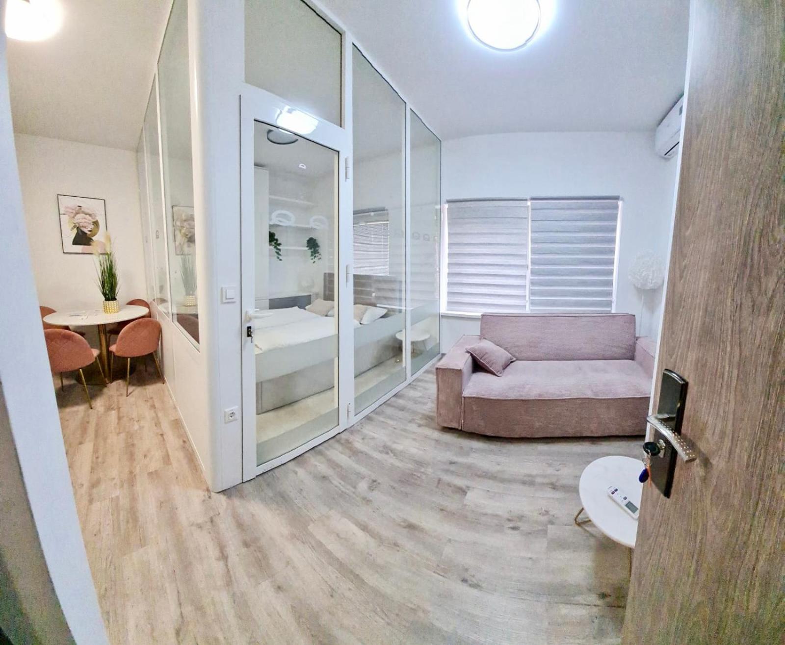 Ljubljana Central Lux Apartment With Free Parking Exterior photo